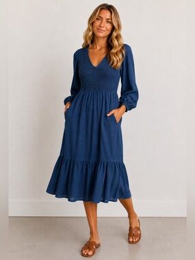 Old Navy Lyocell Chambray Smocked Midi Dress Tiered Hem XS NWT